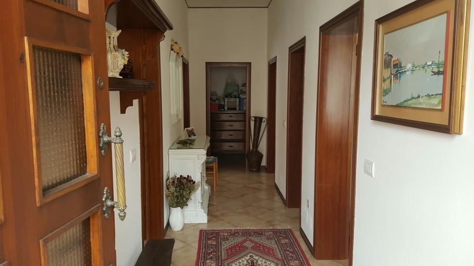 מסטרה Chiara Apartment מראה חיצוני תמונה