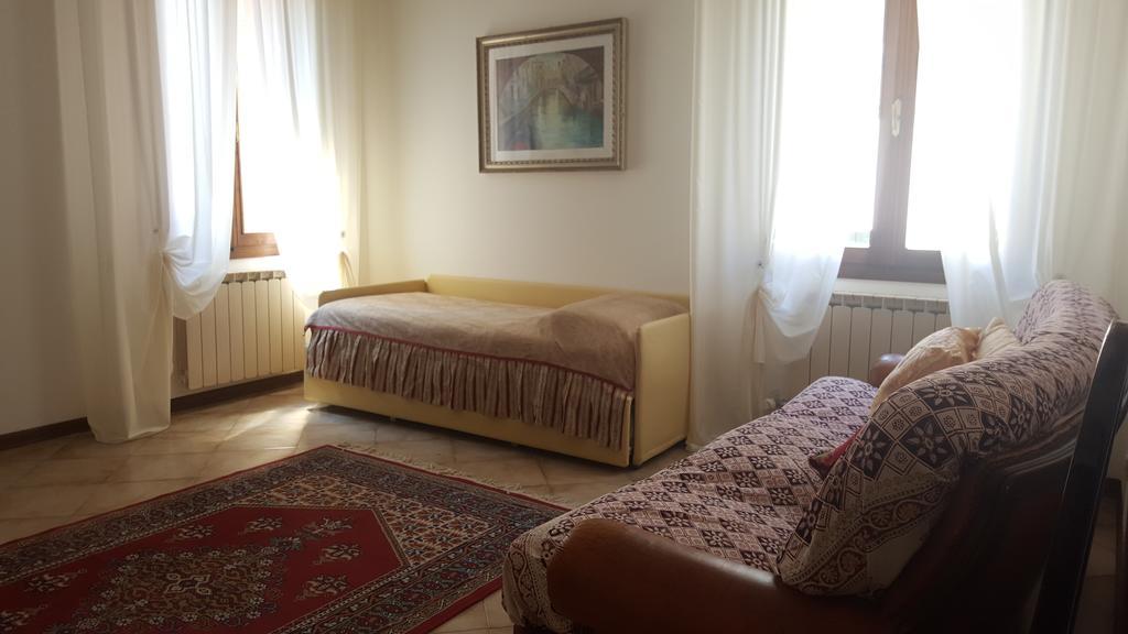 מסטרה Chiara Apartment מראה חיצוני תמונה